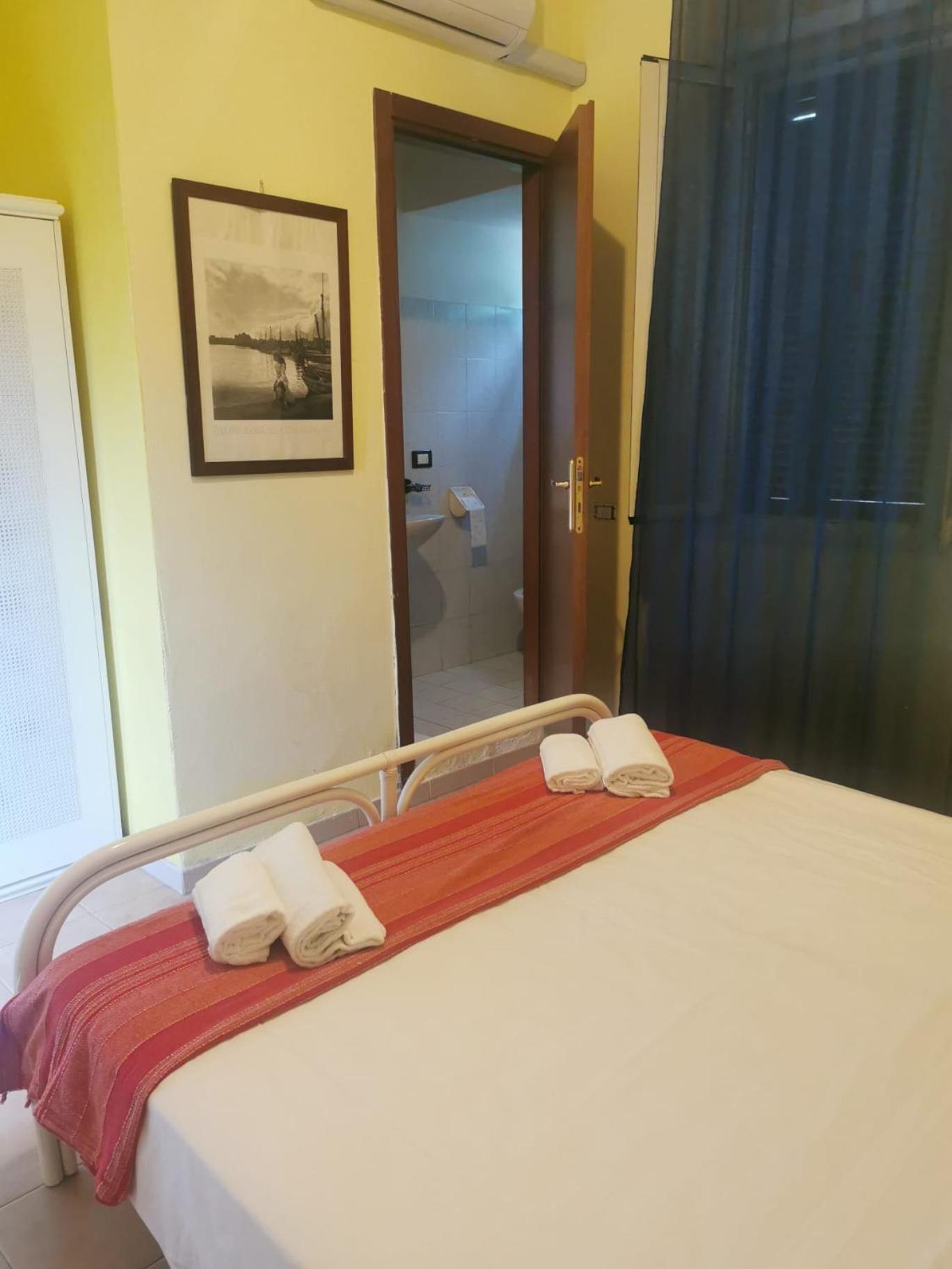 Affittacamere Ambra Marinella di Sarzana Exterior foto